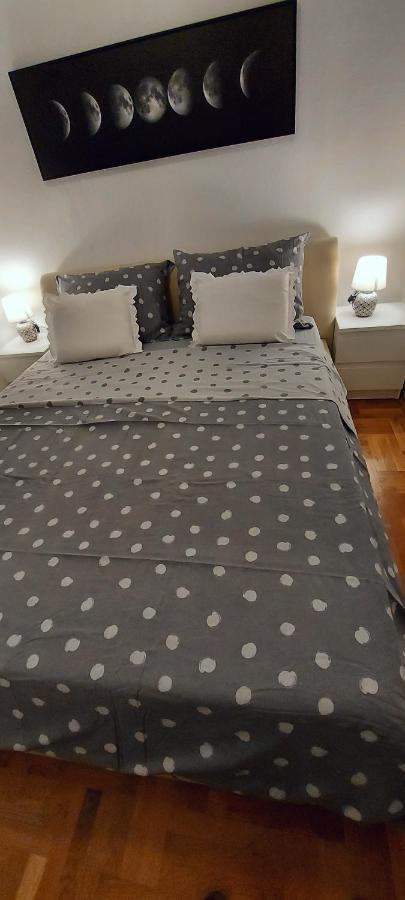Apartments Tomic Biograd Na Moru Esterno foto