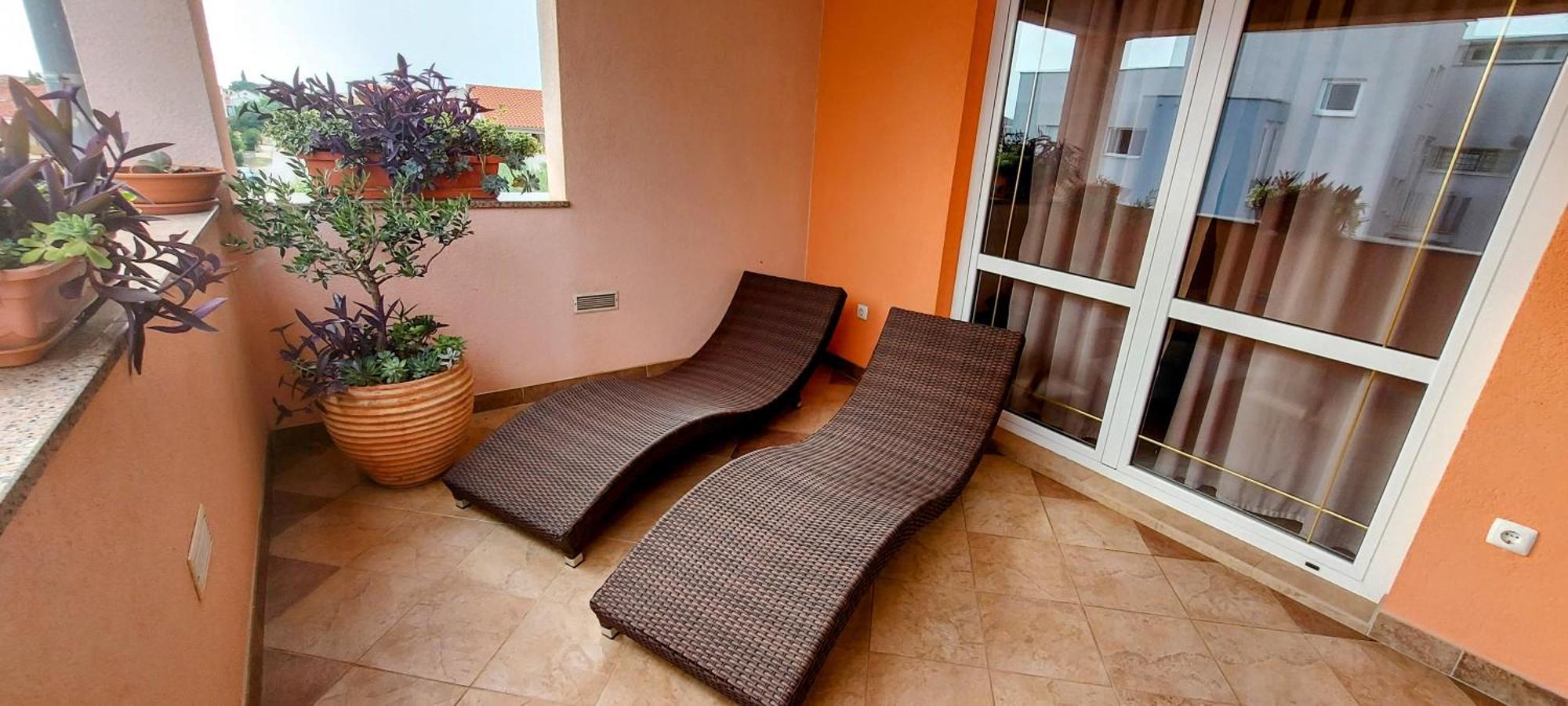 Apartments Tomic Biograd Na Moru Esterno foto